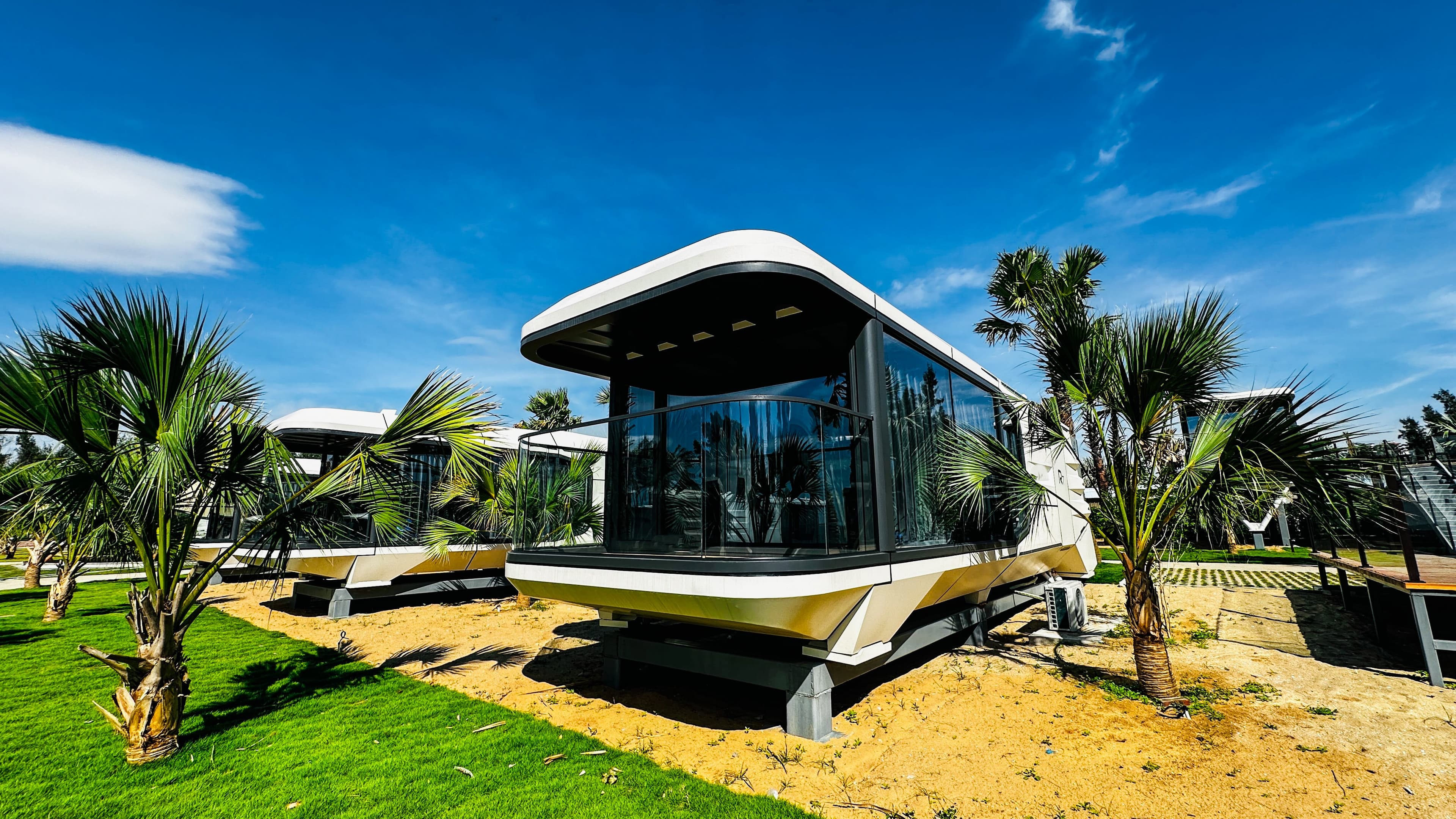 Intérieur et extérieur des capsules homes premium